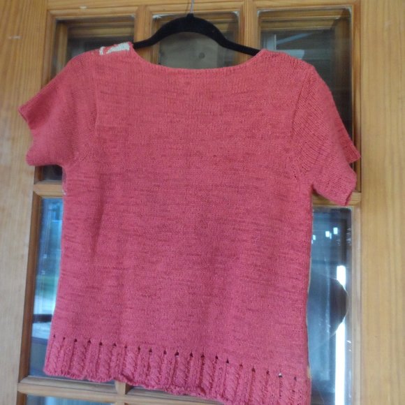 NWOT Susan Bristol Short Sleeve Embroidered Sweater - Size M - Picture 2 of 5